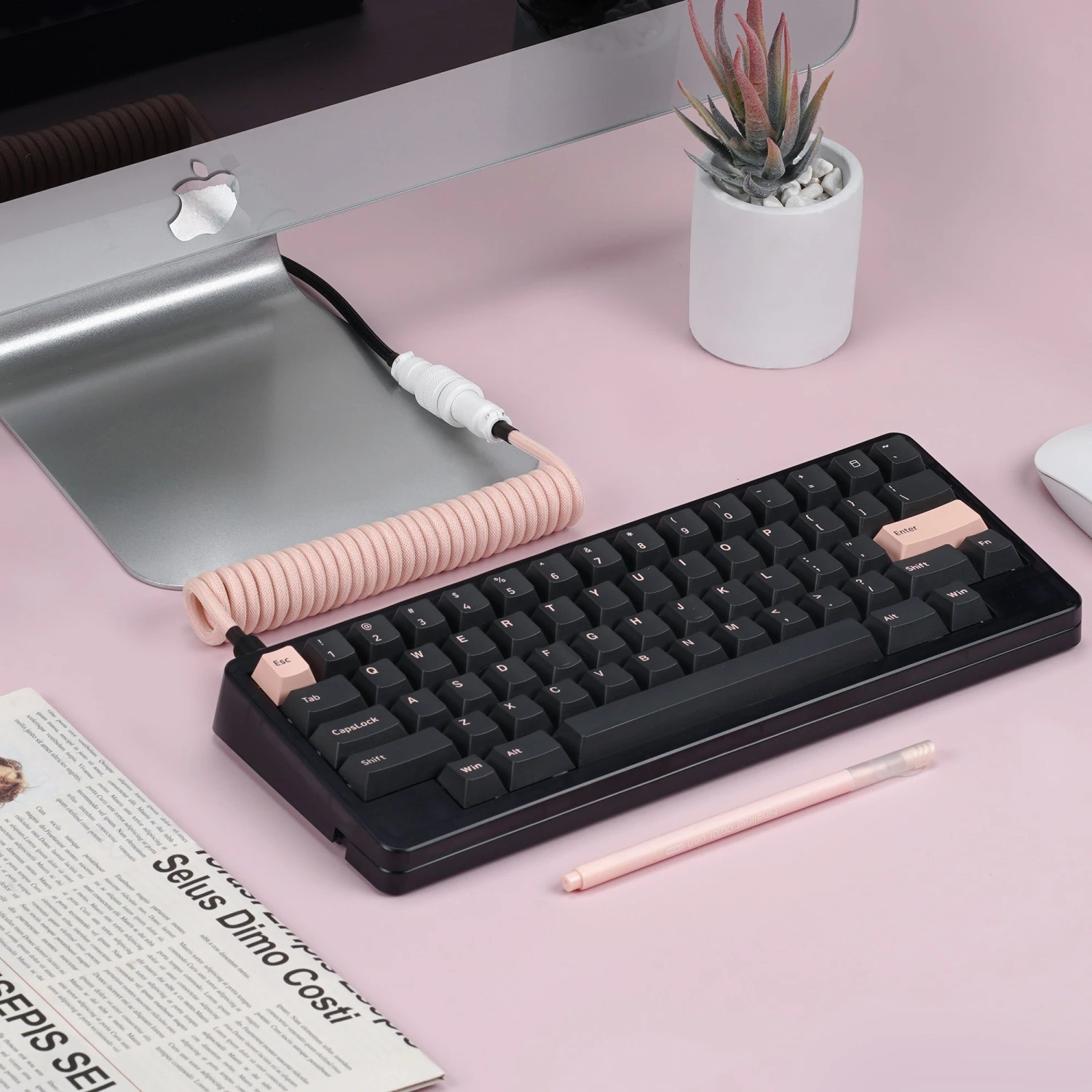 KBDfans Custom Keyboard KBDfans Pink&Black Handmade Custom Mechanical Keyboard USB-C Cable 9 KBDfans Custom Keyboard KBDfans Pink&Black Handmade Custom Mechanical Keyboard USB-C Cable - Image 9