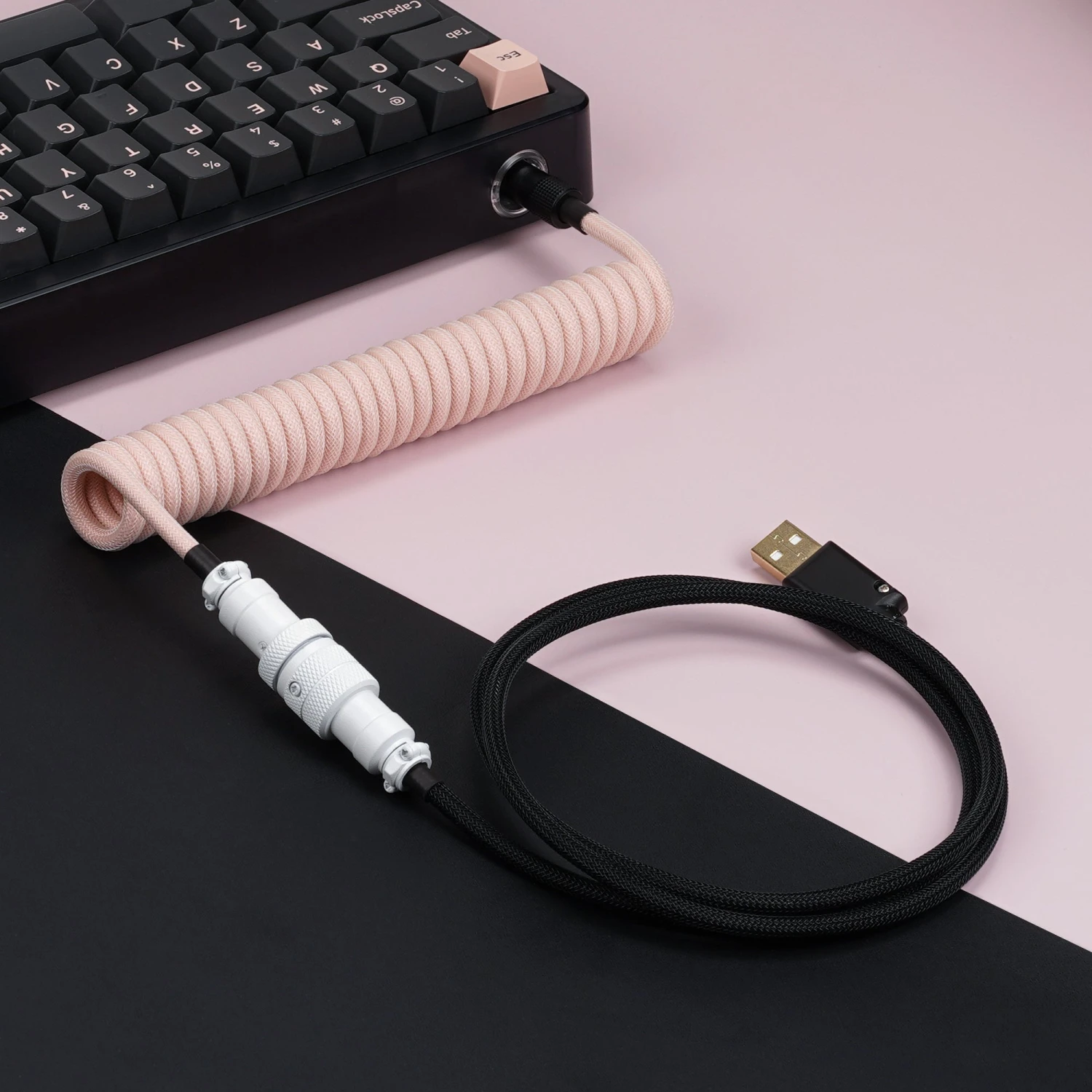 KBDfans Custom Keyboard KBDfans Pink&Black Handmade Custom Mechanical Keyboard USB-C Cable 2 KBDfans Custom Keyboard KBDfans Pink&Black Handmade Custom Mechanical Keyboard USB-C Cable - Image 2