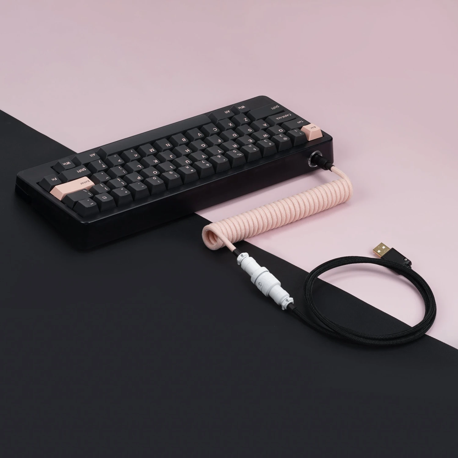 KBDfans Custom Keyboard KBDfans Pink&Black Handmade Custom Mechanical Keyboard USB-C Cable 3 KBDfans Custom Keyboard KBDfans Pink&Black Handmade Custom Mechanical Keyboard USB-C Cable - Image 3
