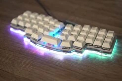 Reviung 41 -TechCore Sales Store DSC05357