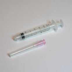 Syringe And Dispensing Needle Pack